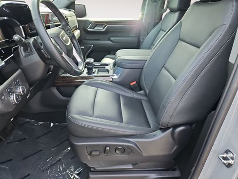 Used 2024 GMC Sierra 1500 Elevation w/ Elevation Premium Package AWD/4WD image 19