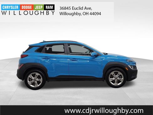 Used 2023 Hyundai Kona SEL image 4