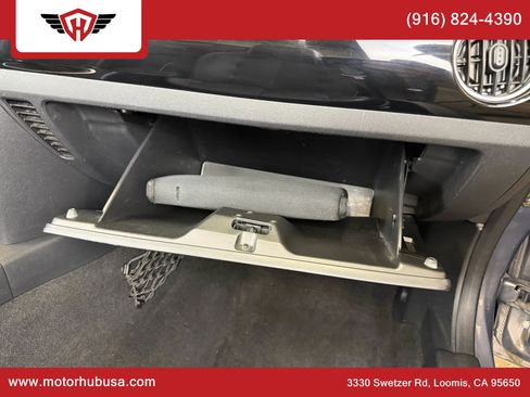 Used 2006 MAZDA MX-5 Miata Grand Touring image 39