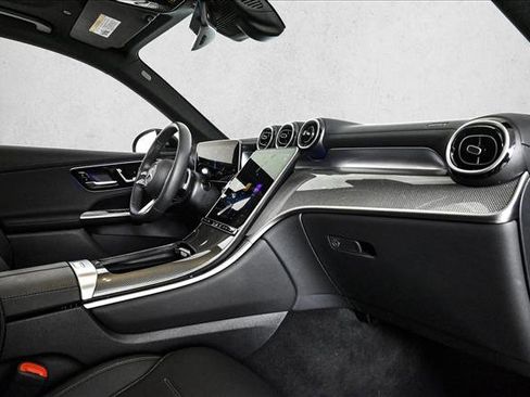 Certified 2025 Mercedes-Benz GLC 300 4MATIC image 23