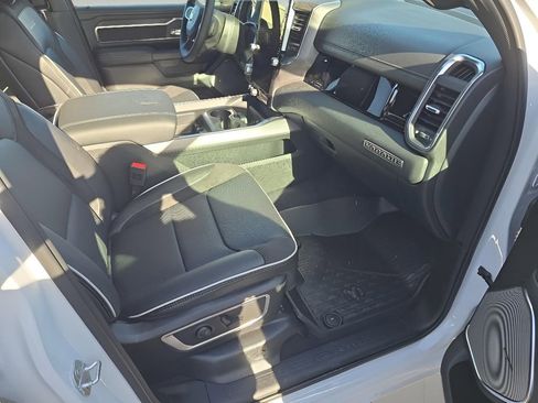 New 2026 RAM 1500 Laramie AWD/4WD image 35