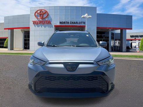 Used 2024 Toyota Corolla Cross AWD Hybrid image 3