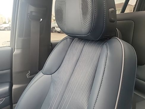 Used 2025 Cadillac Escalade IQ Luxury 2 AWD/4WD image 29