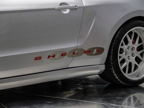 Used 2012 Ford Mustang Shelby GT500 w/ SVT Performance Pkg RWD image 40