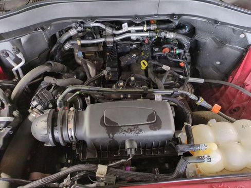 Used 2023 Ford Explorer XLT w/ Equipment Group 202A image 31