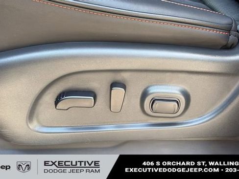 Used 2023 Nissan Titan PRO-4X w/ Off Road Protection Package AWD/4WD image 12