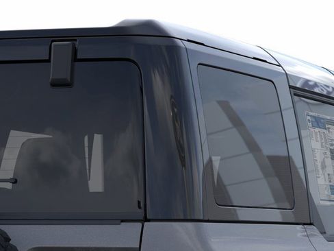 New 2025 Ford Bronco Badlands image 25