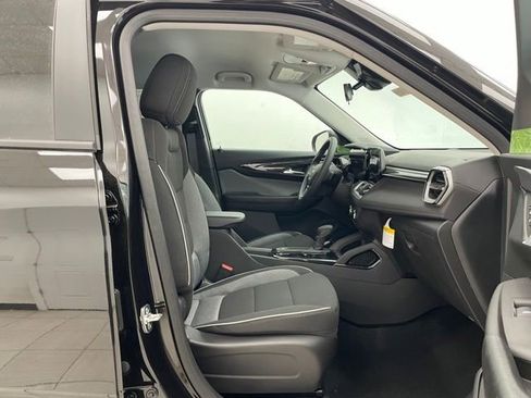 New 2026 Chevrolet TrailBlazer LS w/ LS Convenience Package AWD/4WD image 13