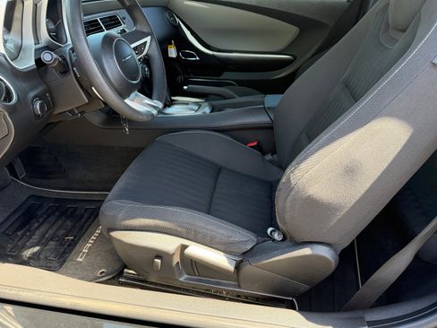 Used 2011 Chevrolet Camaro LS RWD image 13