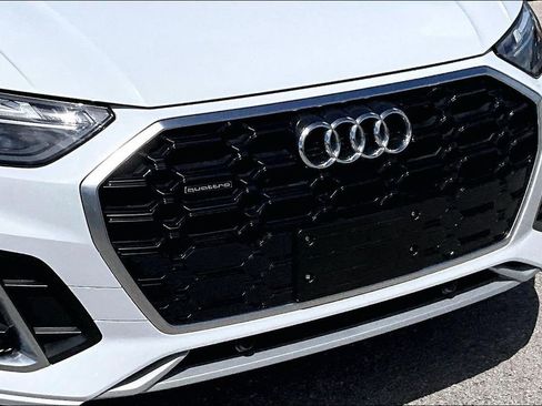 Certified 2023 Audi Q5 2.0T Premium image 11
