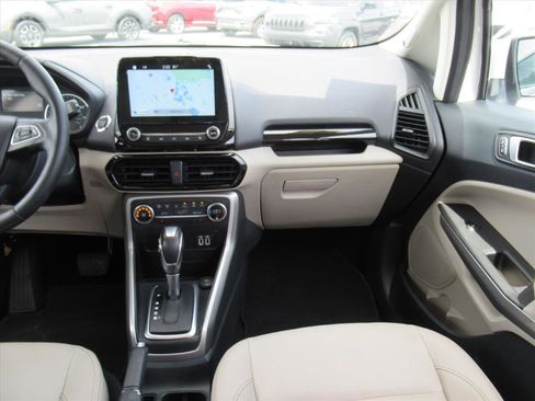 Used 2018 Ford EcoSport Titanium AWD/4WD image 24