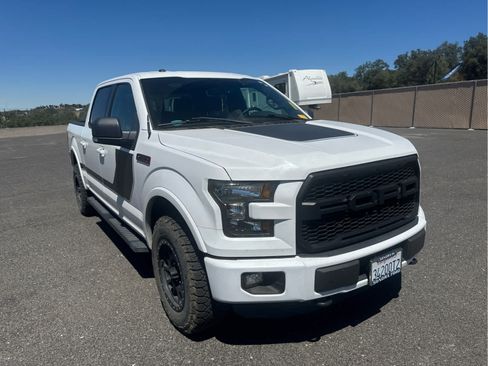 Used 2016 Ford F150 XLT w/ Equipment Group 302A Luxury AWD/4WD image 3