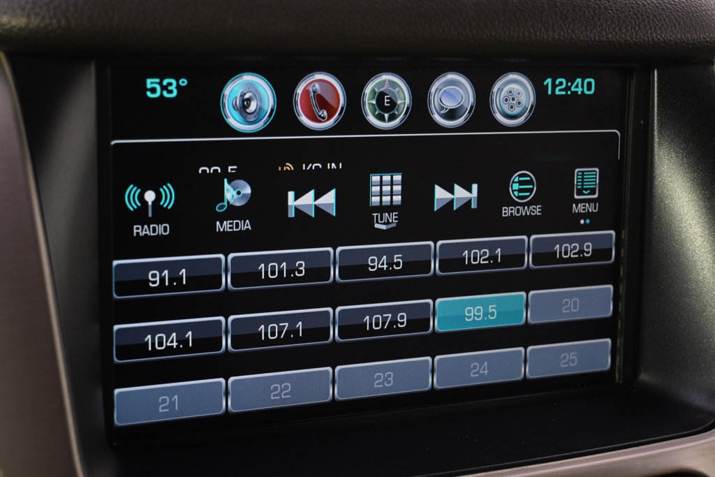 Used 2019 GMC Yukon Denali w/ Denali Ultimate Package AWD/4WD image 30
