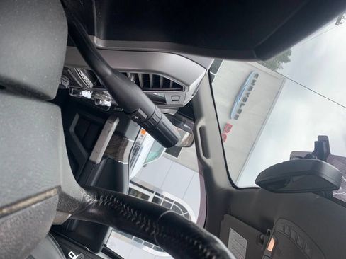 Used 2019 Ford F350 Lariat w/ Chrome Package AWD/4WD image 2