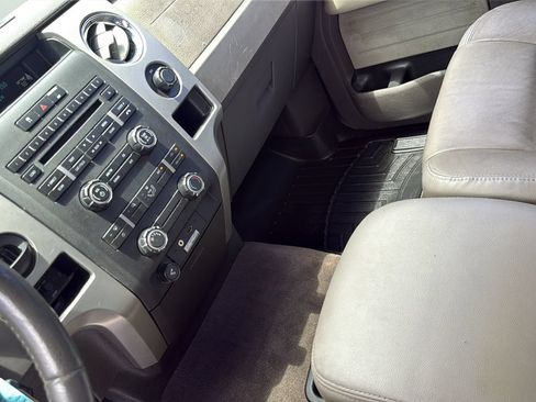 Used 2009 Ford F150 XLT RWD image 20