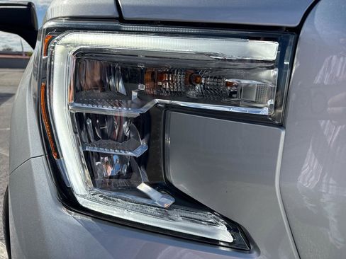 Used 2022 GMC Sierra 1500 Elevation image 48