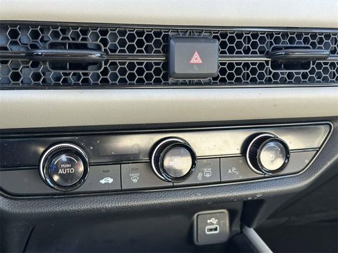Used 2024 Honda HR-V LX image 20