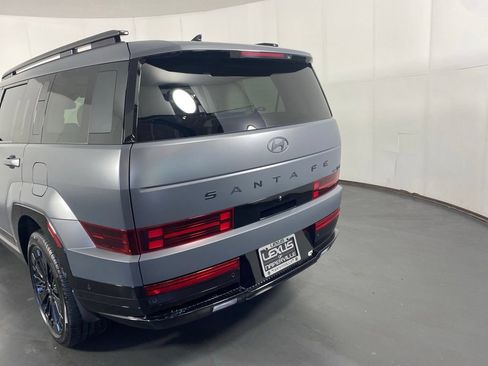 Used 2025 Hyundai Santa Fe Calligraphy AWD/4WD image 10