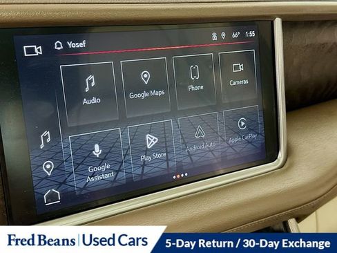 Used 2023 GMC Yukon XL Denali w/ Advanced Technology Package AWD/4WD image 17