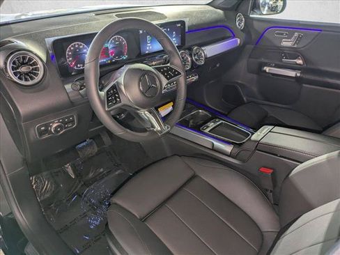 New 2026 Mercedes-Benz GLB 250 image 3