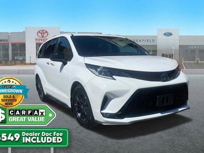 Used 2025 Toyota Sienna XSE w/ XSE Plus Package