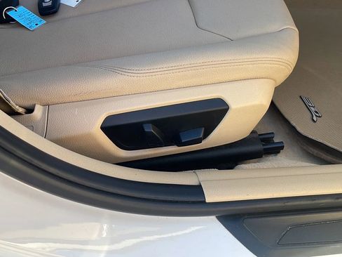 Used 2014 BMW 328i Sedan RWD image 23