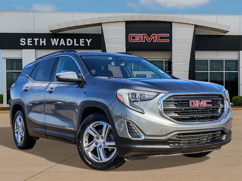 Used 2020 GMC Terrain SLE w/ Driver Convenience Package image 1