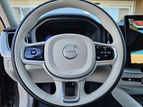 Used 2026 Volvo XC60 T8 Ultra AWD/4WD image 24