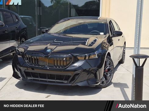New 2027 BMW i5 eDrive40 w/ M Sport Package RWD image 1