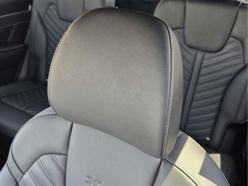 Used 2025 Kia Sorento SX Prestige AWD/4WD image 22