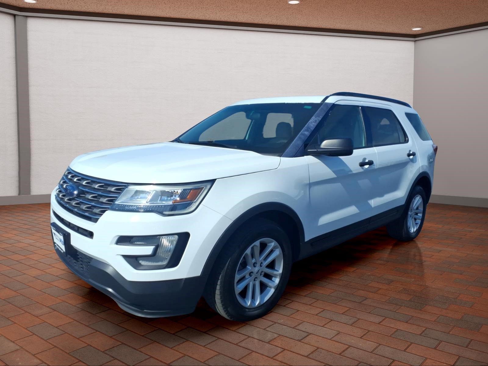 Used 2016 Ford Explorer 4WD image 4