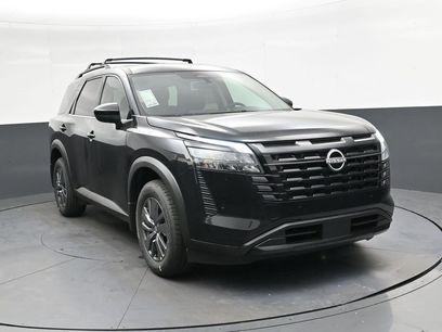 New 2026 Nissan Pathfinder SV