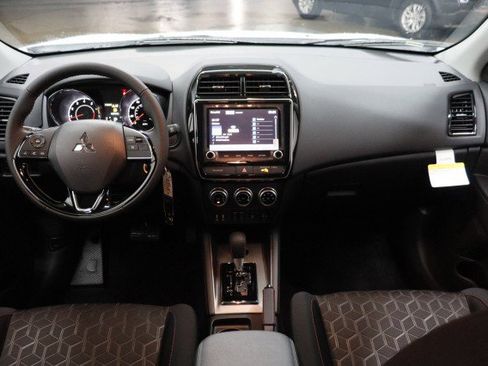 New 2026 Mitsubishi Outlander Sport LE AWD/4WD image 20