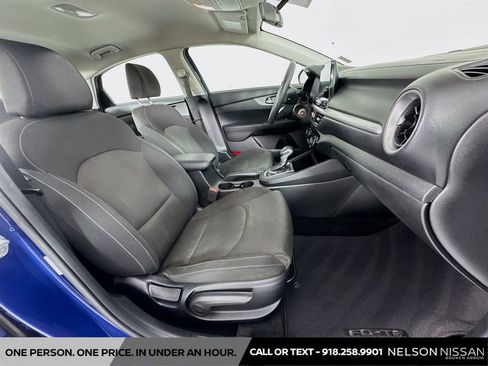 Used 2019 Kia Forte LXS FWD image 25