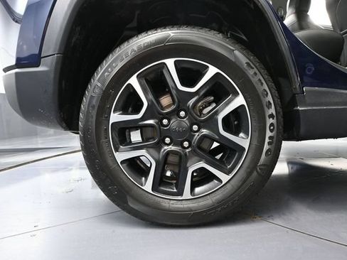 Used 2019 Jeep Compass Trailhawk AWD/4WD image 14