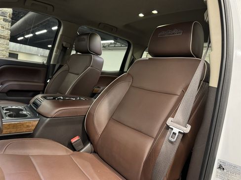 Used 2015 Chevrolet Silverado 2500 High Country w/ Duramax Plus Package AWD/4WD image 23