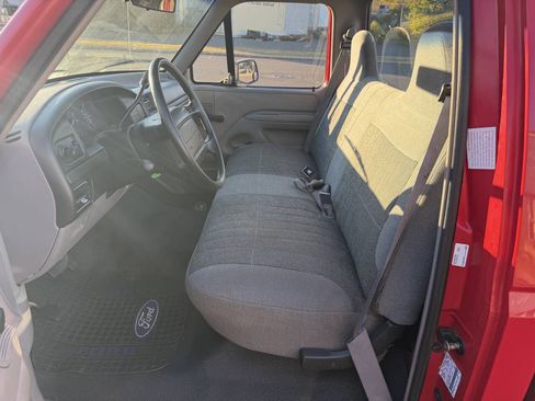 Used 1996 Ford F150 2WD Regular Cab image 18