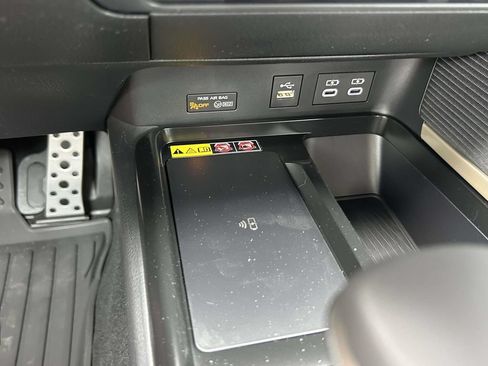 New 2026 Toyota Camry SE FWD image 22