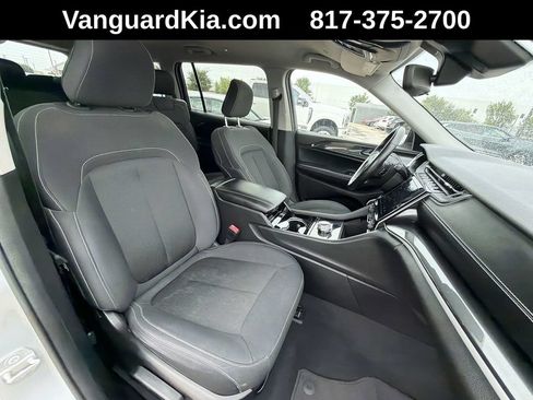 Used 2022 Jeep Grand Cherokee L Laredo w/ Luxury Tech Group I RWD image 28