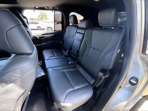 Used 2023 Lexus LX 600 F Sport AWD/4WD image 18