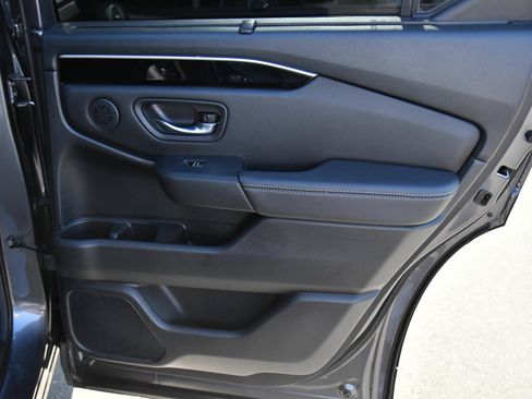 Used 2024 Honda Pilot EX-L image 47