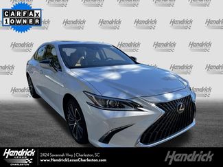 Used 2025 Lexus ES 300h w/ Premium Package video 1