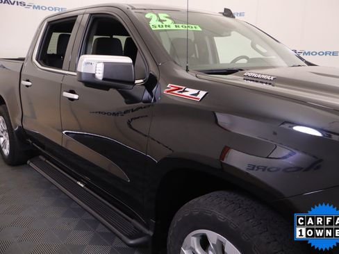 Used 2025 Chevrolet Silverado 1500 LTZ w/ Z71 Off-Road Package AWD/4WD image 4