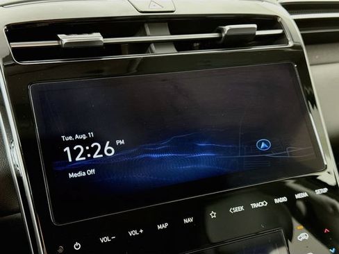 Certified 2024 Hyundai Tucson SEL AWD/4WD image 16
