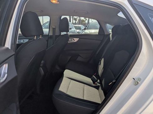 Used 2024 Kia Forte LXS FWD image 12