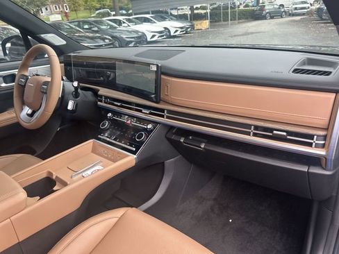New 2025 Hyundai Santa Fe Limited image 19