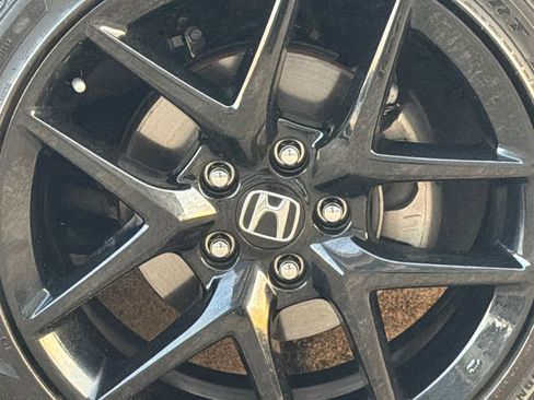 Used 2024 Honda Civic Sport image 6