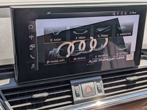 Used 2023 Audi Q5 2.0T Premium w/ Convenience Package AWD/4WD image 24
