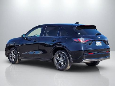 Used 2023 Honda HR-V EX-L image 6