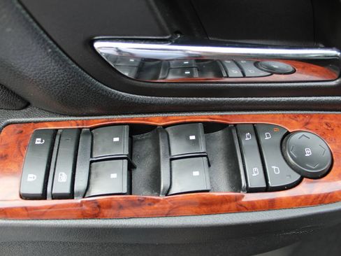 Used 2013 GMC Yukon SLT AWD/4WD image 34